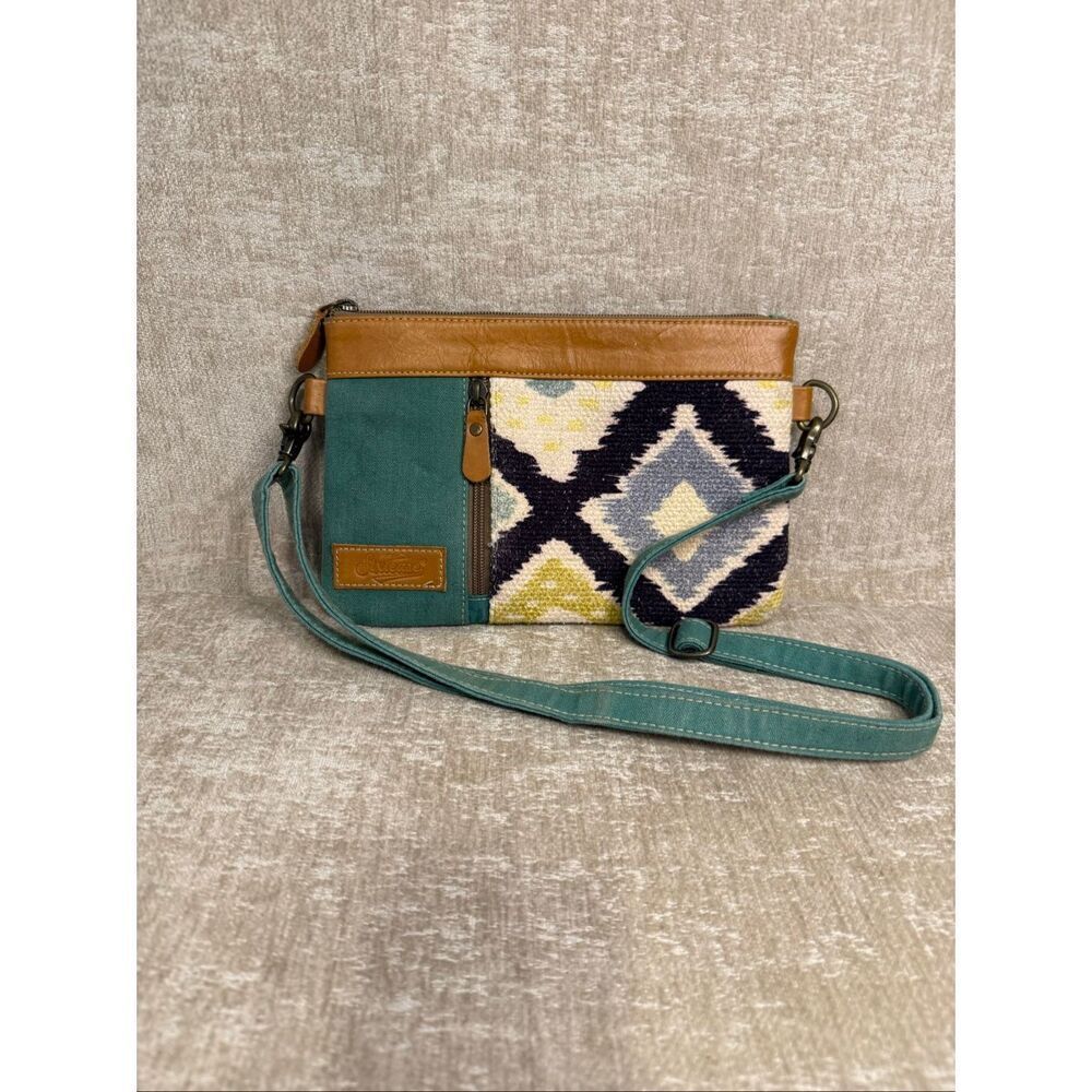 Sixtease Women's Teal Geometric Woven Rug Upcycled Canvas Purse Crossbody Bag